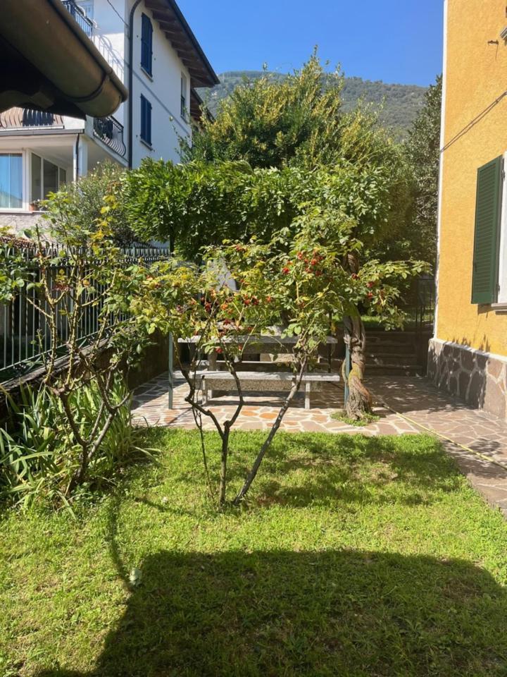 Casa Gialla Gera Lario Eksteriør billede